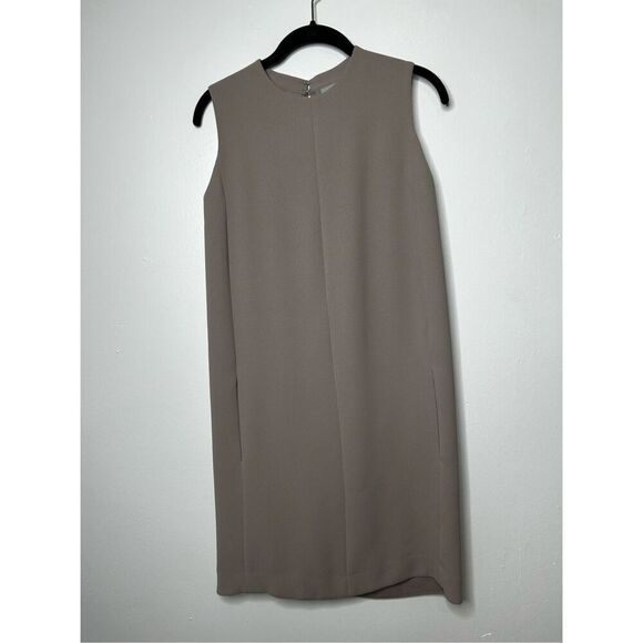 Vince Crepe Shift Dress in Tan Size 0 Professional Business Clean Girl Neutral - Picture 4 of 12